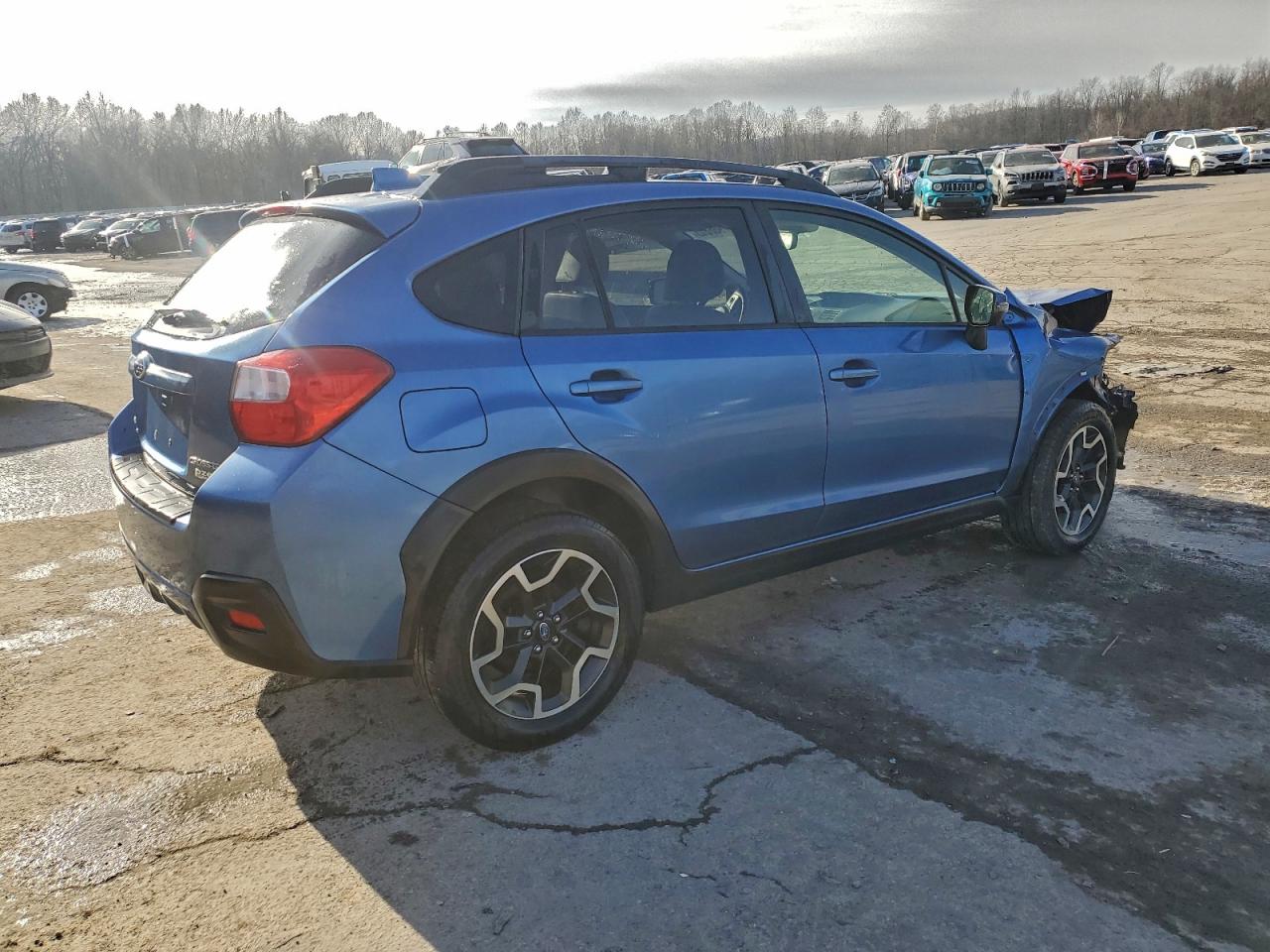 2017 SUBARU CROSSTREK LIMITED photo 5