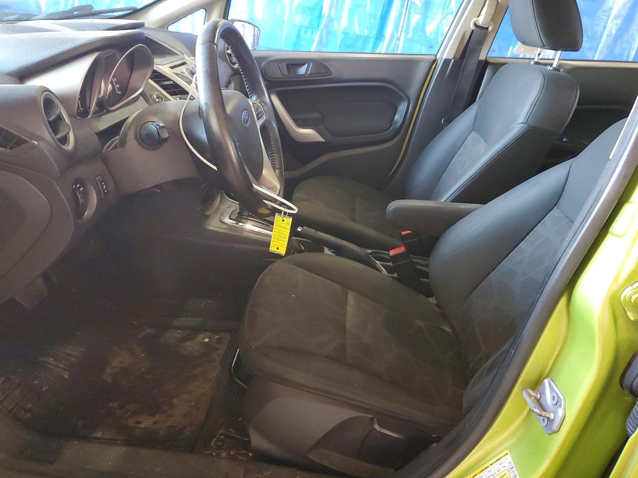 2012 FORD FIESTA SES photo 13