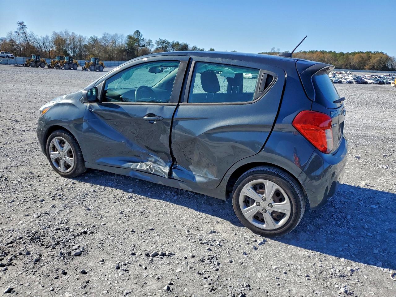 2019 CHEVROLET SPARK LS photo 3