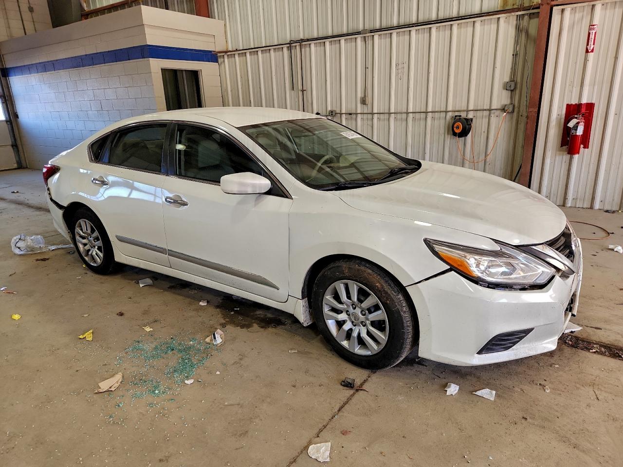 2016 NISSAN ALTIMA 2.5 photo 4