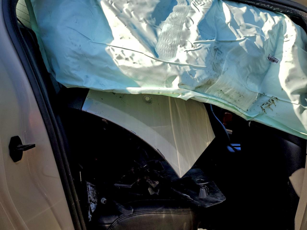 2014 LINCOLN MKS photo 19