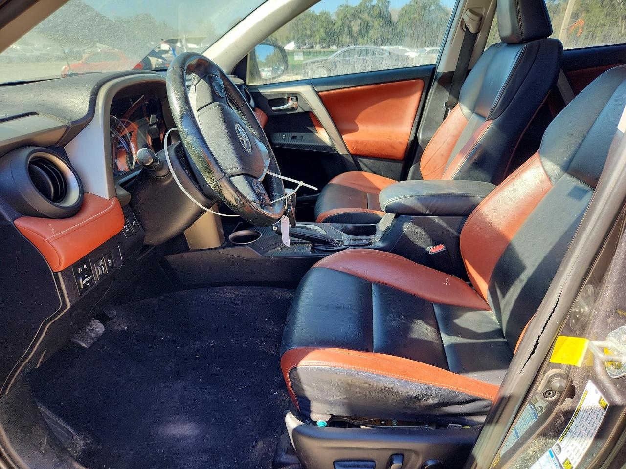 2015 TOYOTA RAV4 LIMITED photo 7