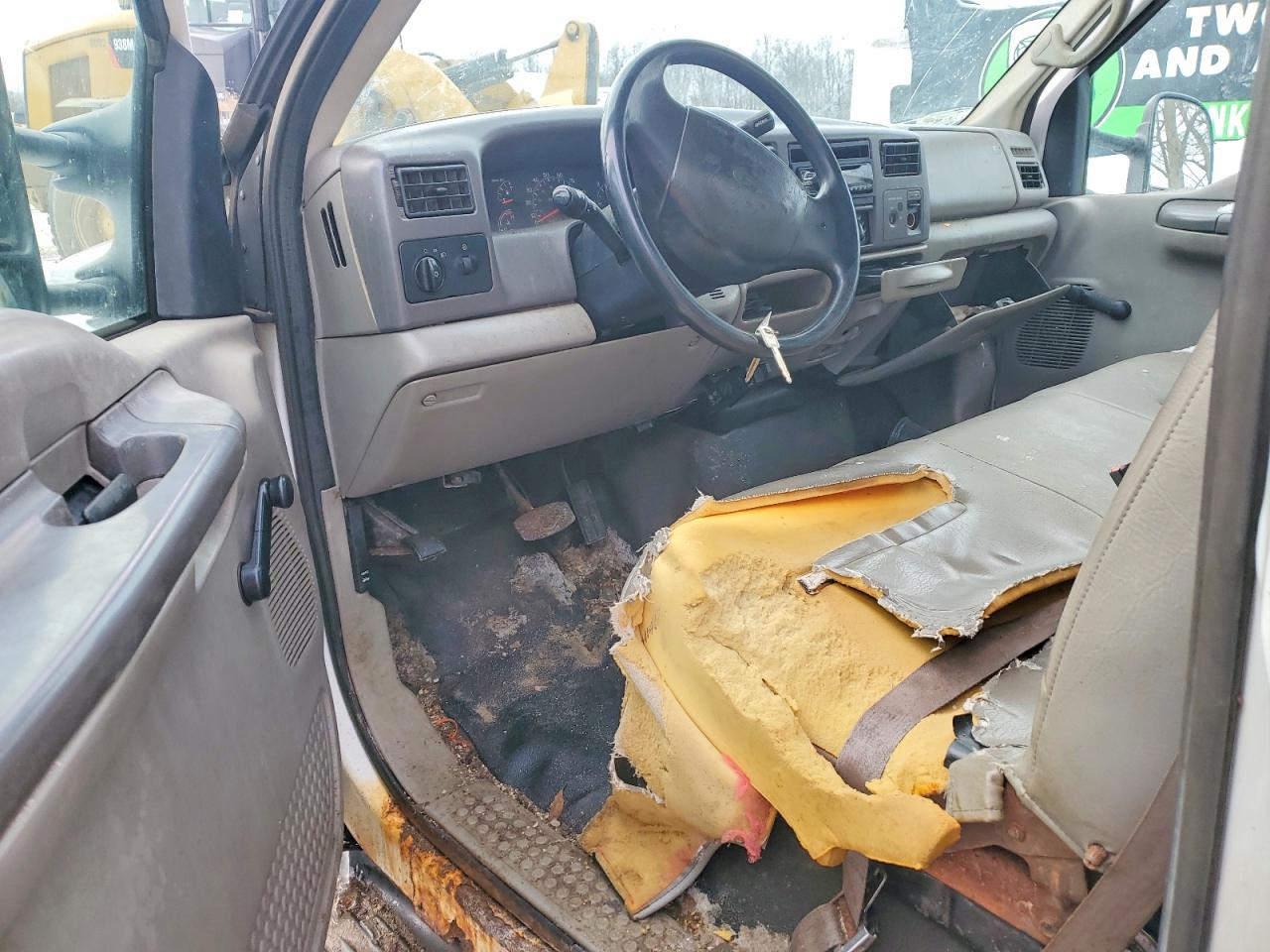 2001 FORD F350 SRW SUPER DUTY photo 8