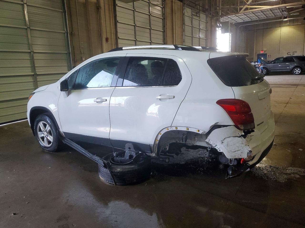 2020 CHEVROLET TRAX 1LT photo 2