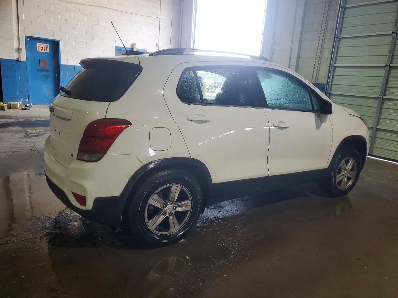 2020 CHEVROLET TRAX 1LT photo 3