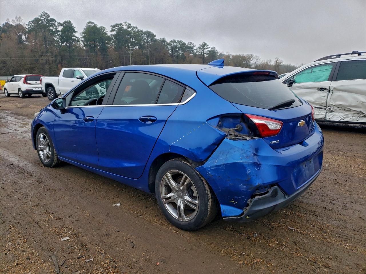 2017 CHEVROLET CRUZE LT photo 4