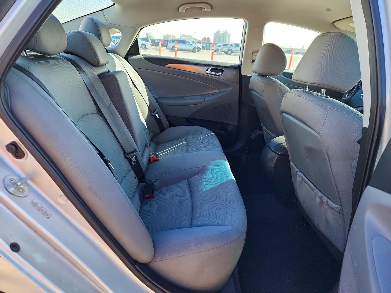 2014 HYUNDAI SONATA HYBRID photo 19