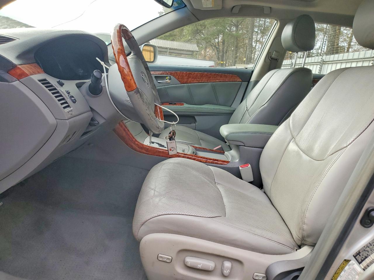2005 TOYOTA AVALON LIMITED photo 19