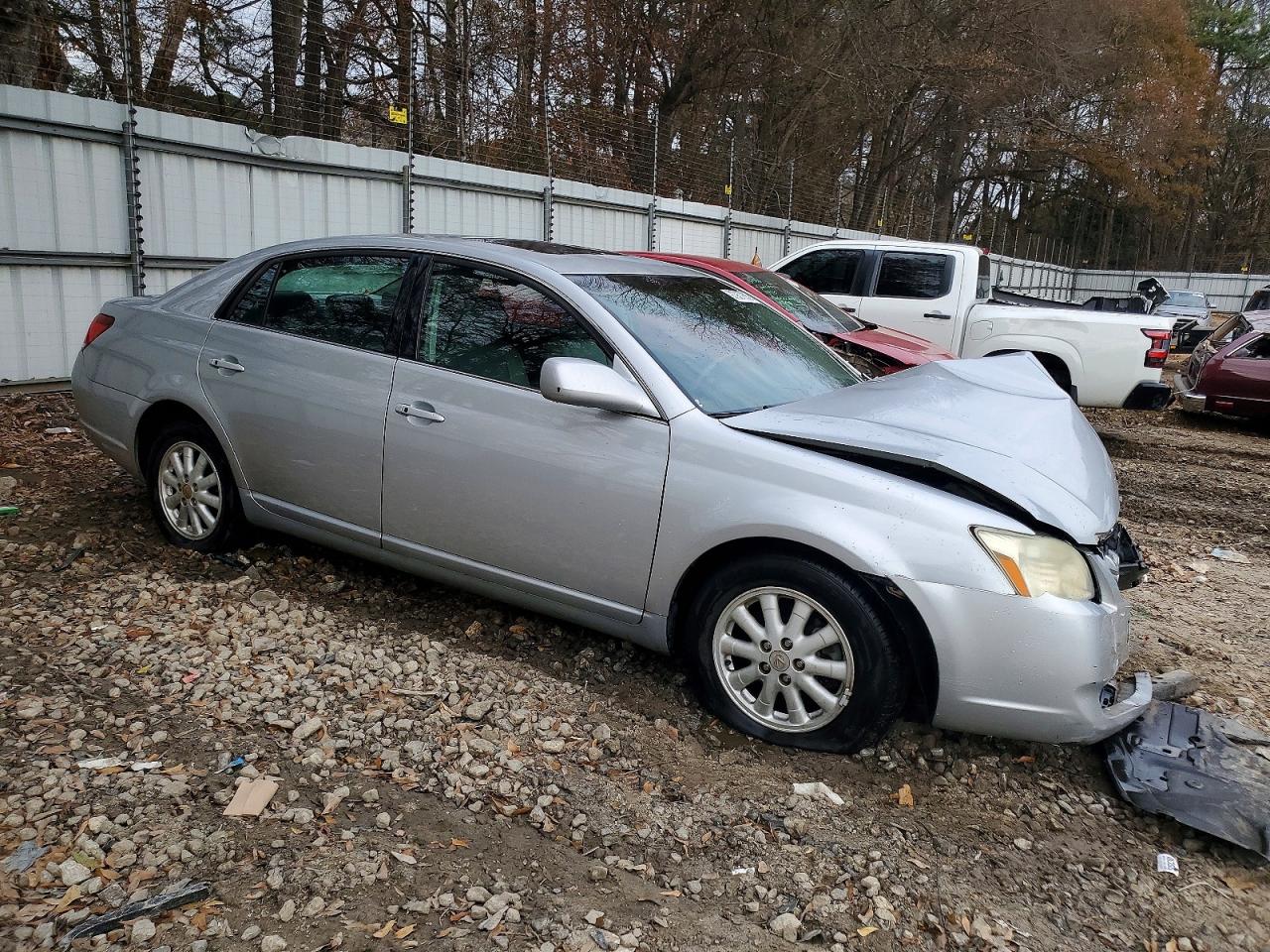 2005 TOYOTA AVALON LIMITED photo 10