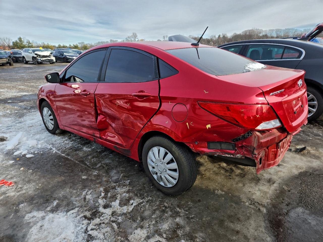 2017 HYUNDAI ACCENT SE photo 3