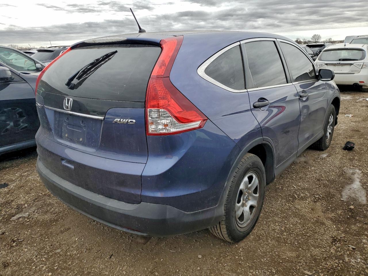 2013 HONDA CR-V LX photo 5