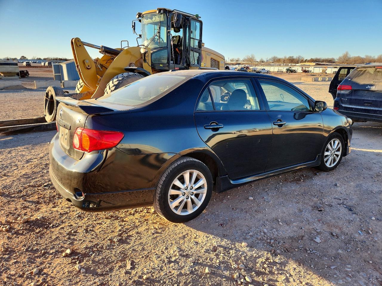 2010 TOYOTA COROLLA BASE photo 5