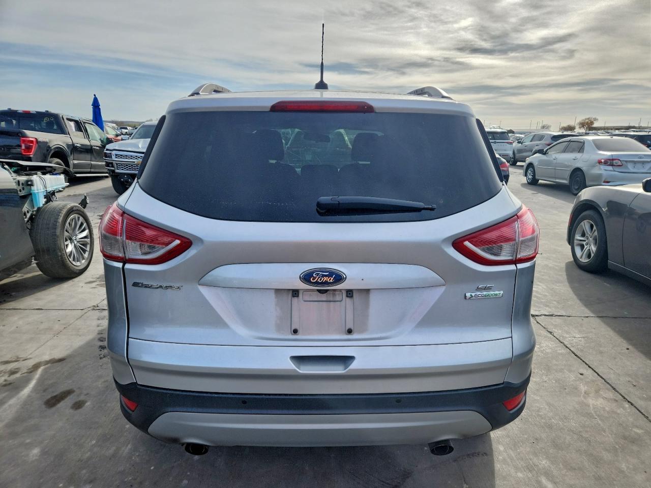 2016 FORD ESCAPE SE photo 11