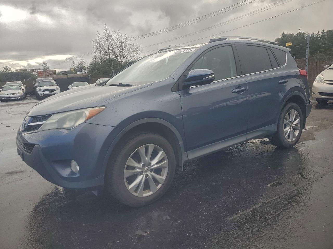 2013 TOYOTA RAV4