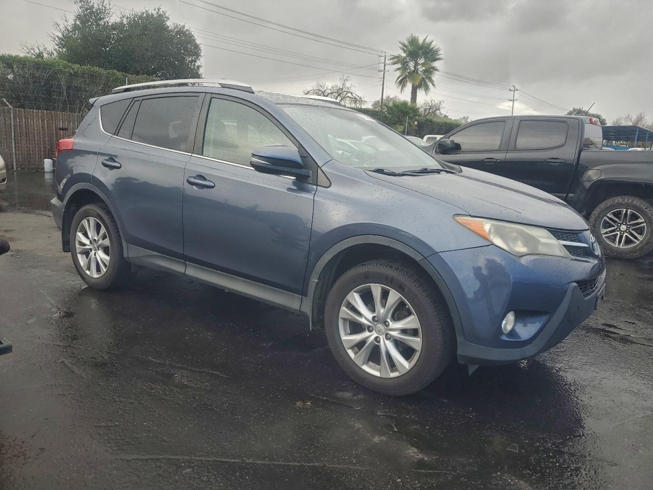 2013 TOYOTA RAV4 LIMITED photo 7