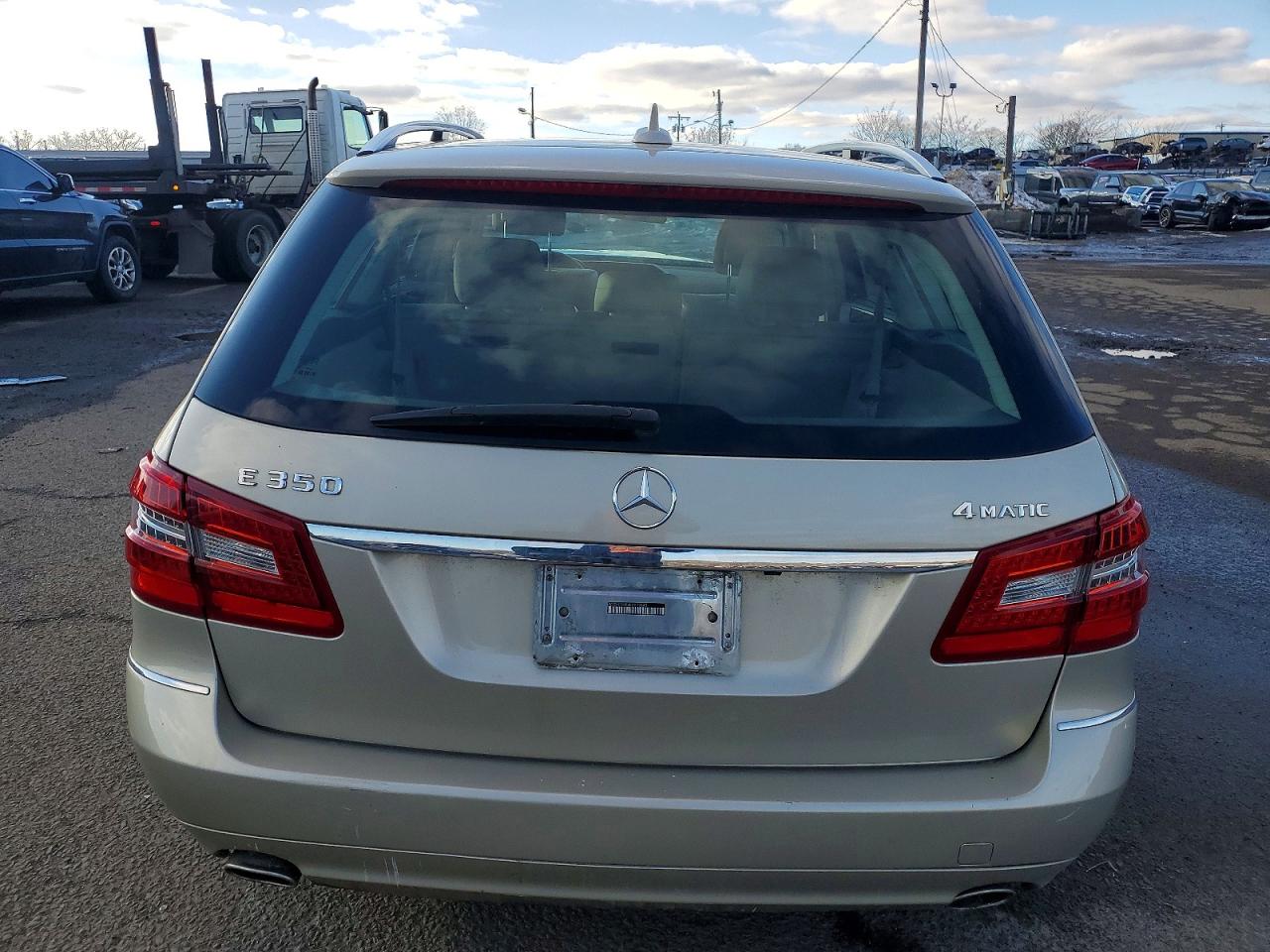 2011 MERCEDES-BENZ E 350 4MATIC WAGON photo 11