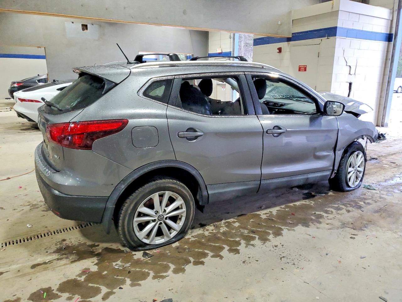 2019 NISSAN ROGUE SPORT S photo 3