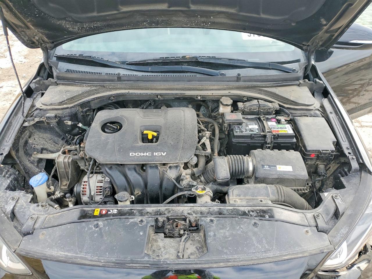2017 HYUNDAI ELANTRA SE photo 11