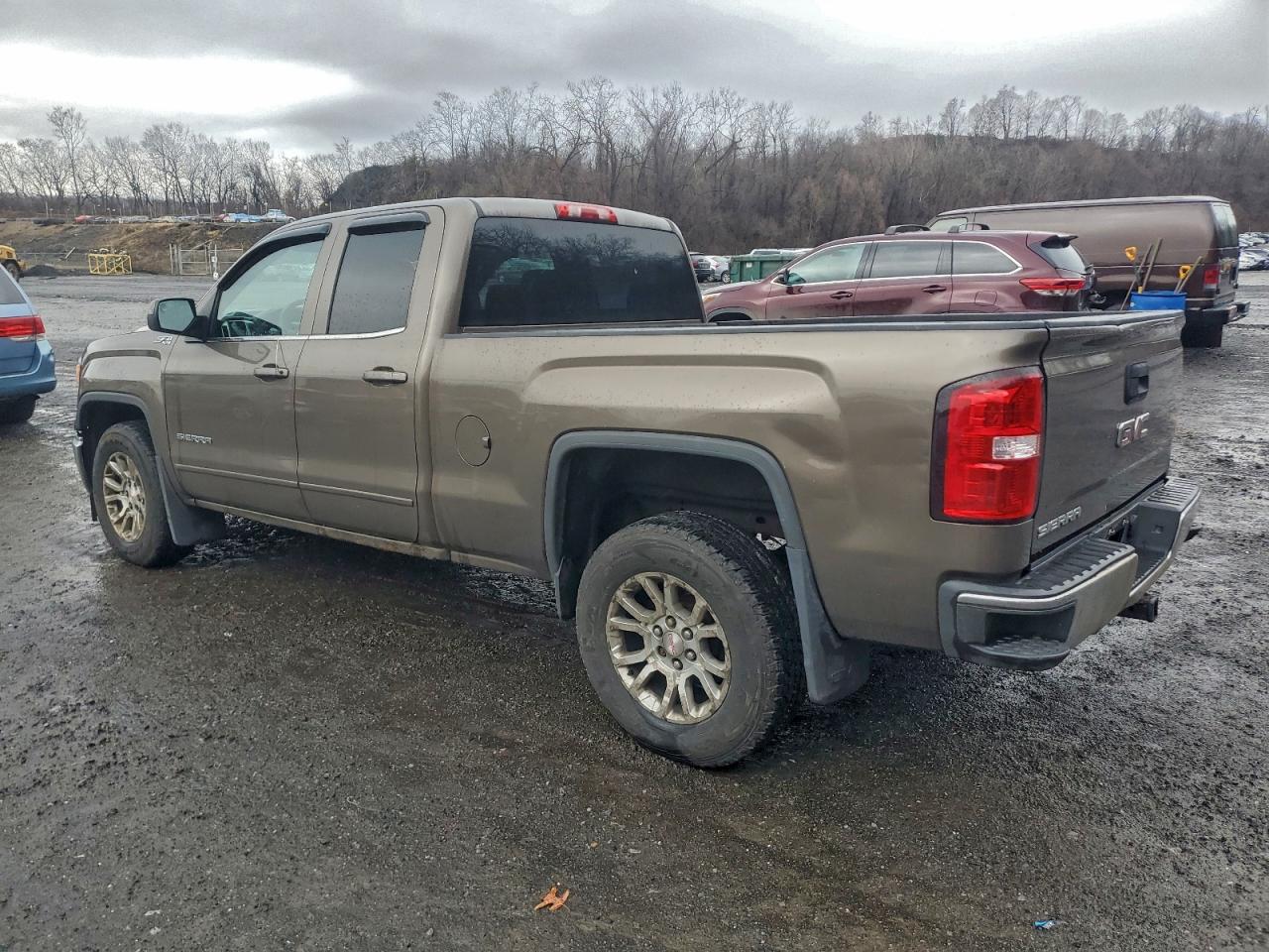 2014 GMC SIERRA K1500 SLE photo 4