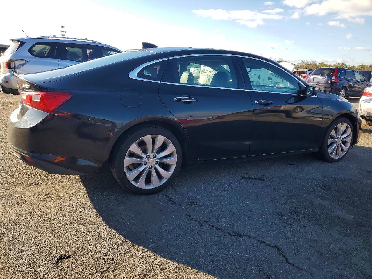 2016 CHEVROLET MALIBU PREMIER photo 5