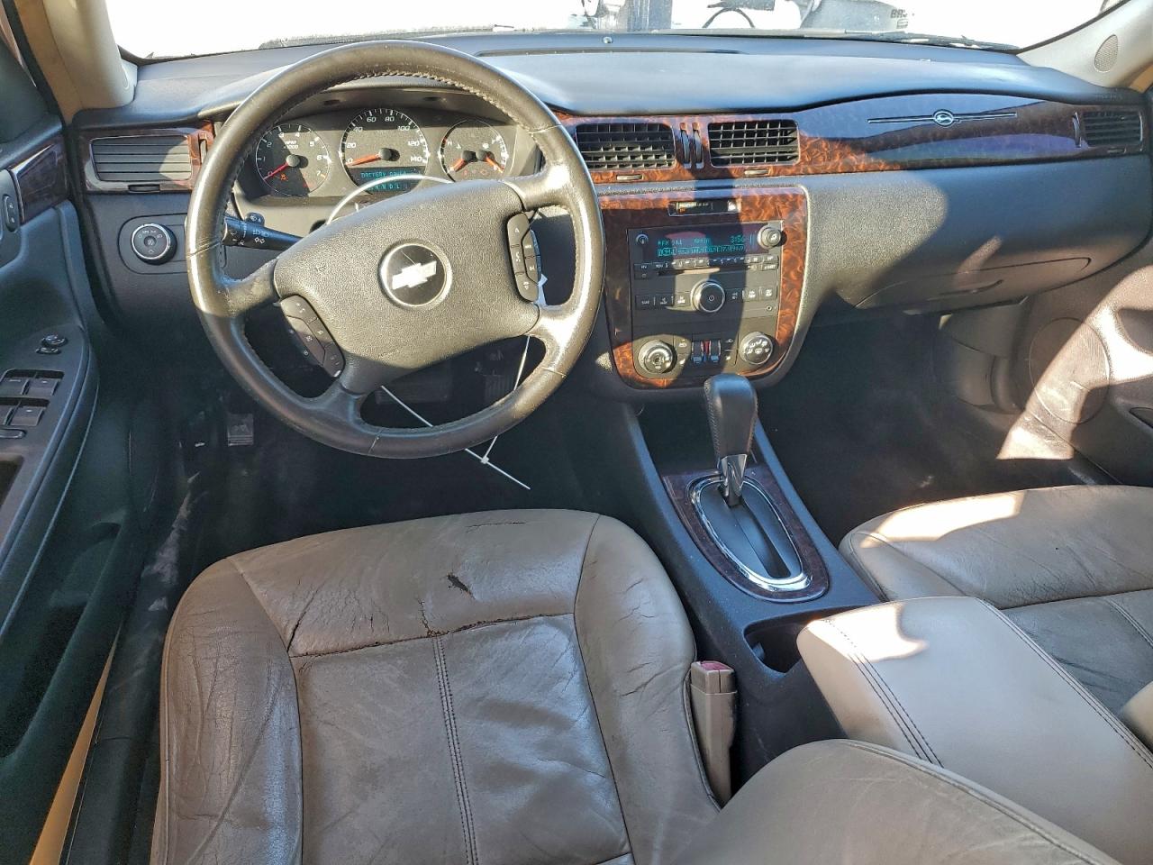 2012 CHEVROLET IMPALA LTZ photo 29