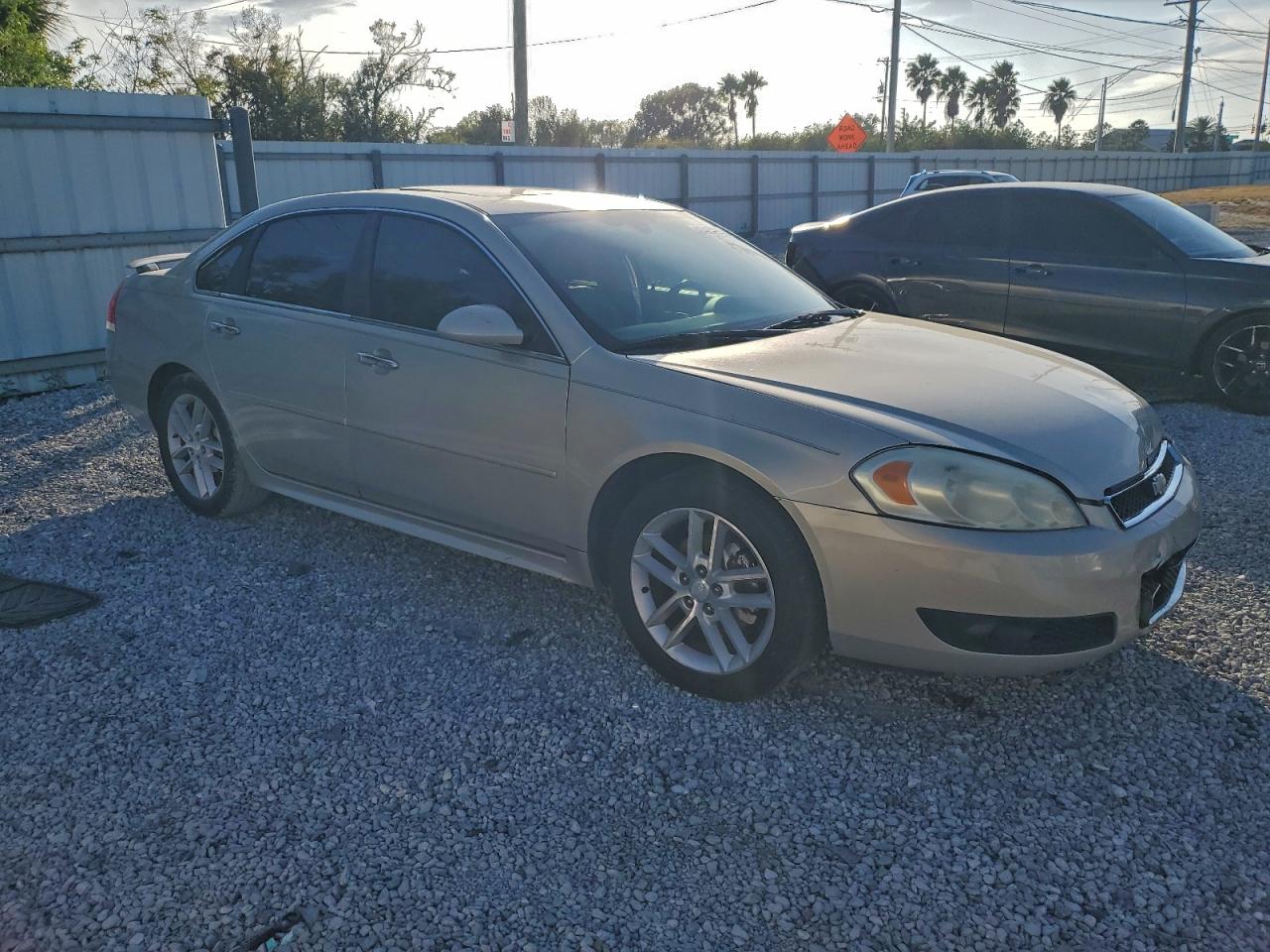 2012 CHEVROLET IMPALA LTZ photo 13