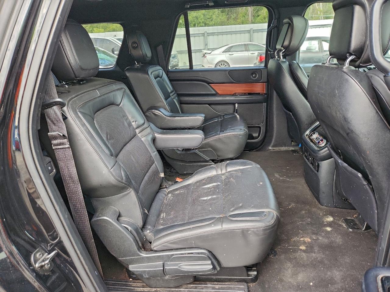 2018 LINCOLN NAVIGATOR L SELECT photo 31