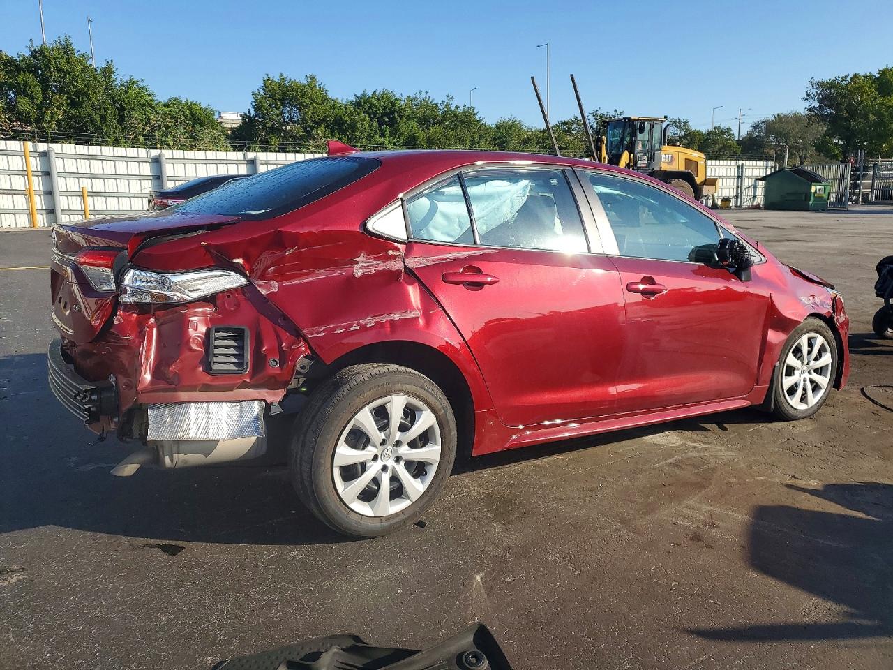 2025 TOYOTA COROLLA LE photo 5