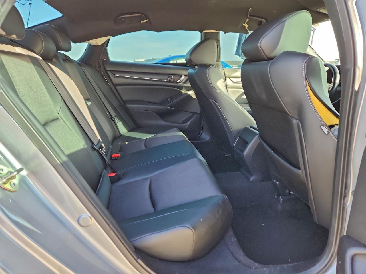 2020 HONDA ACCORD SPORT photo 19