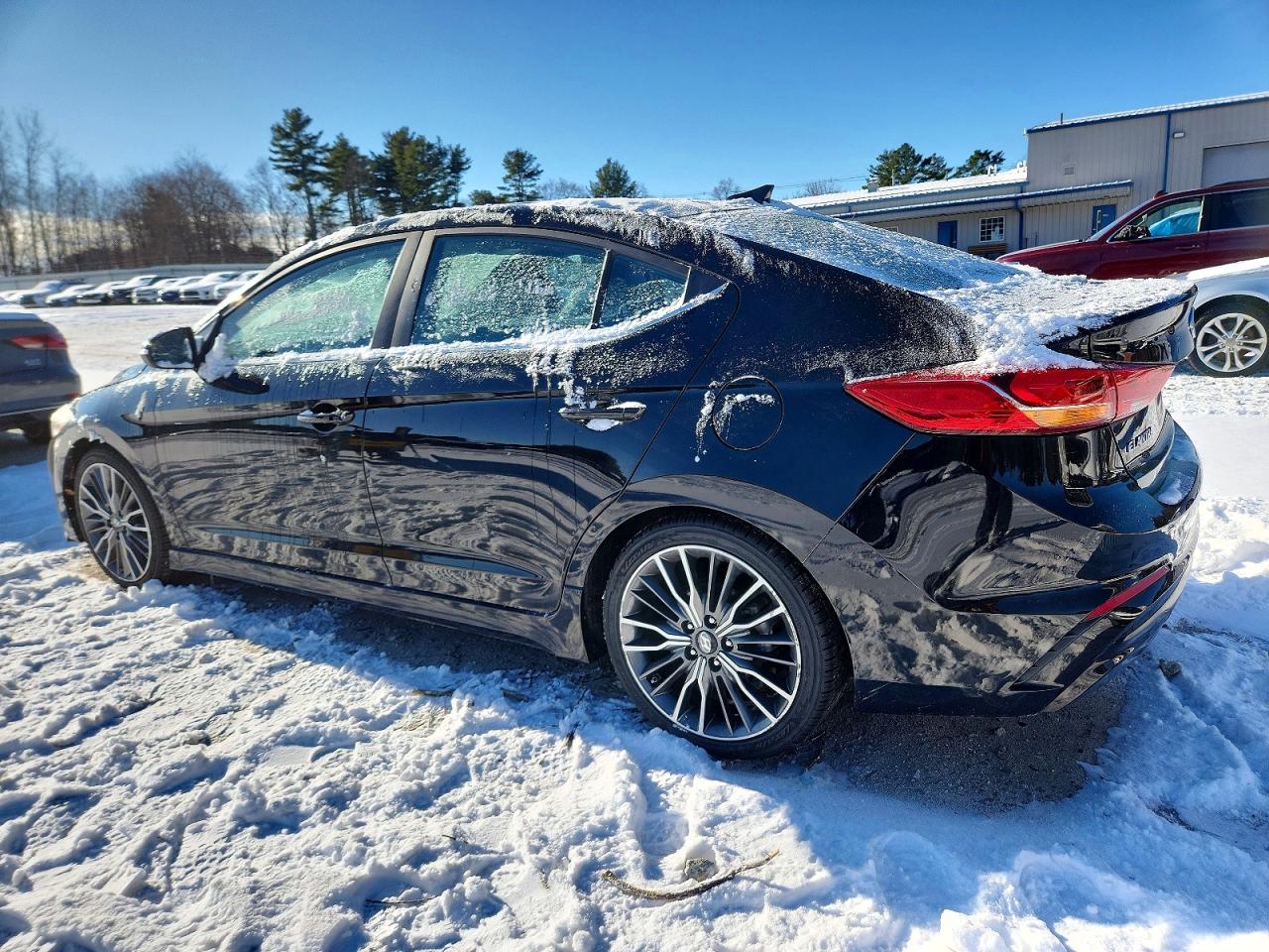2018 HYUNDAI ELANTRA SPORT photo 3