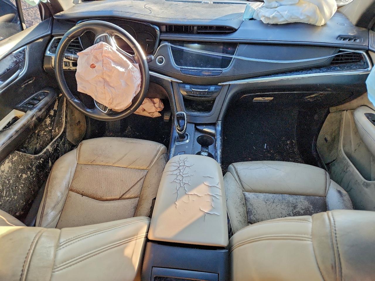 2019 CADILLAC XT5 LUXURY photo 8