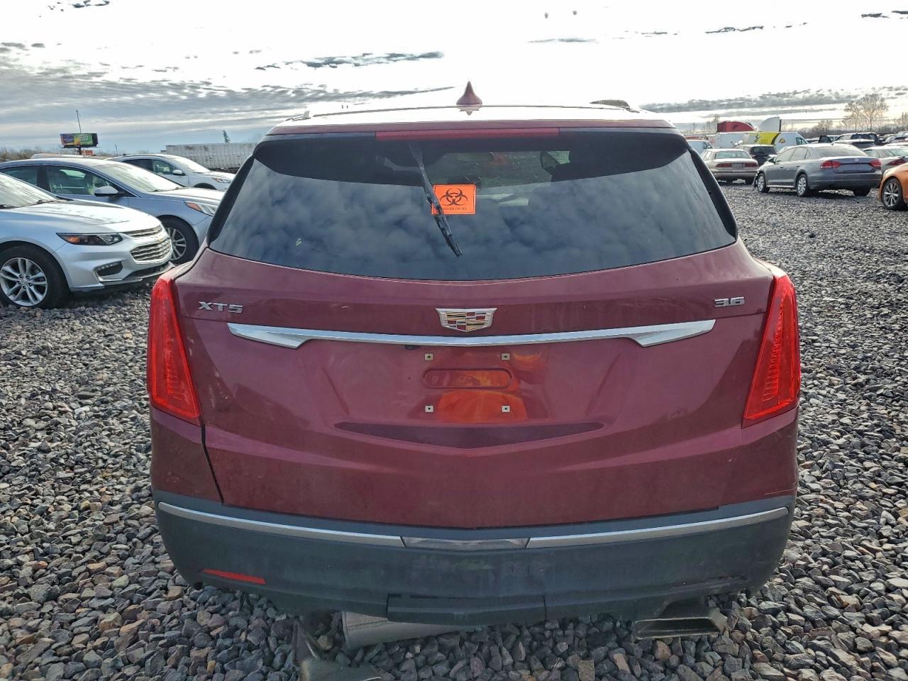 2017 CADILLAC XT5 photo 11