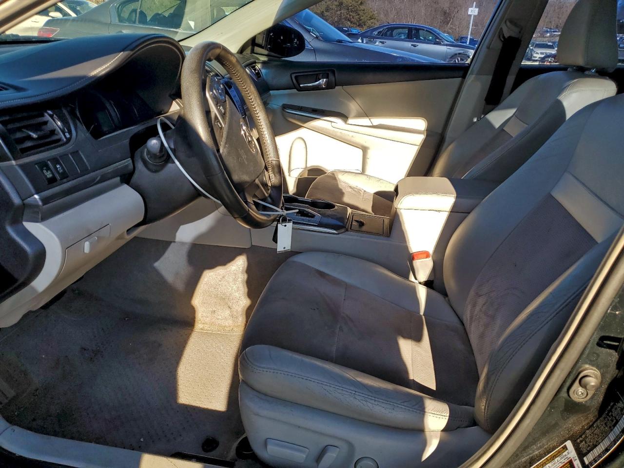 2012 TOYOTA CAMRY HYBRID photo 13