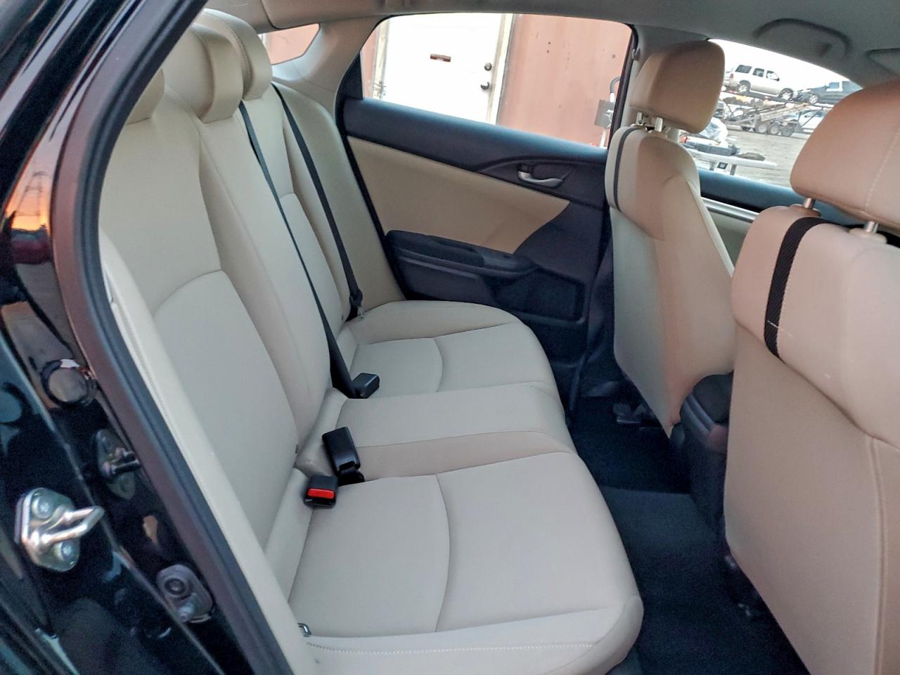 2017 HONDA CIVIC LX photo 10