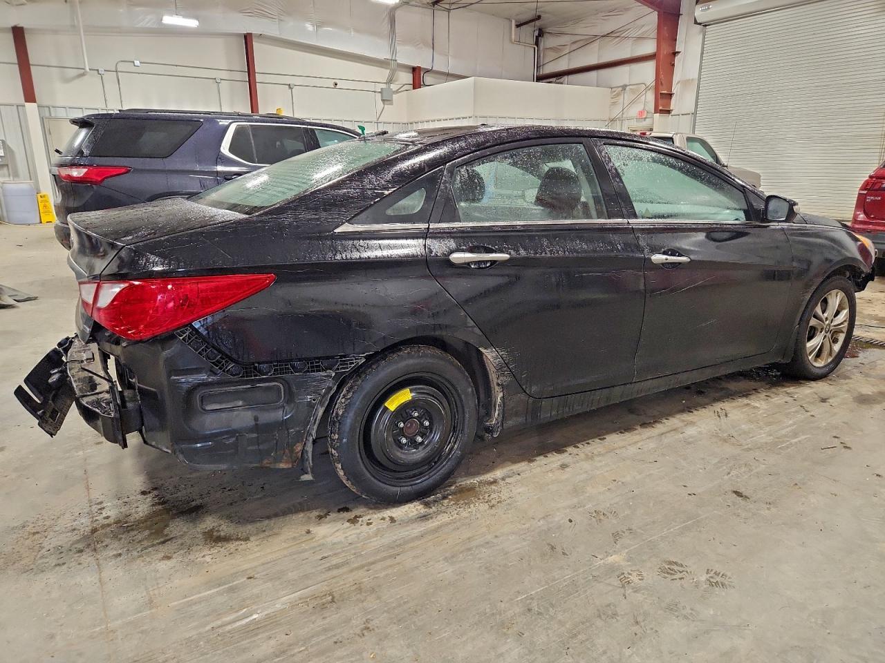 2012 HYUNDAI SONATA SE photo 3