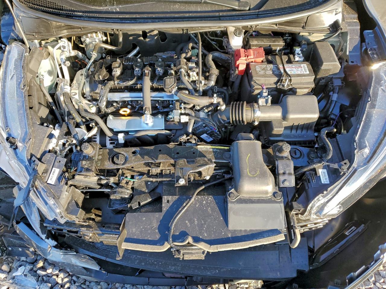 2025 NISSAN VERSA SR photo 11