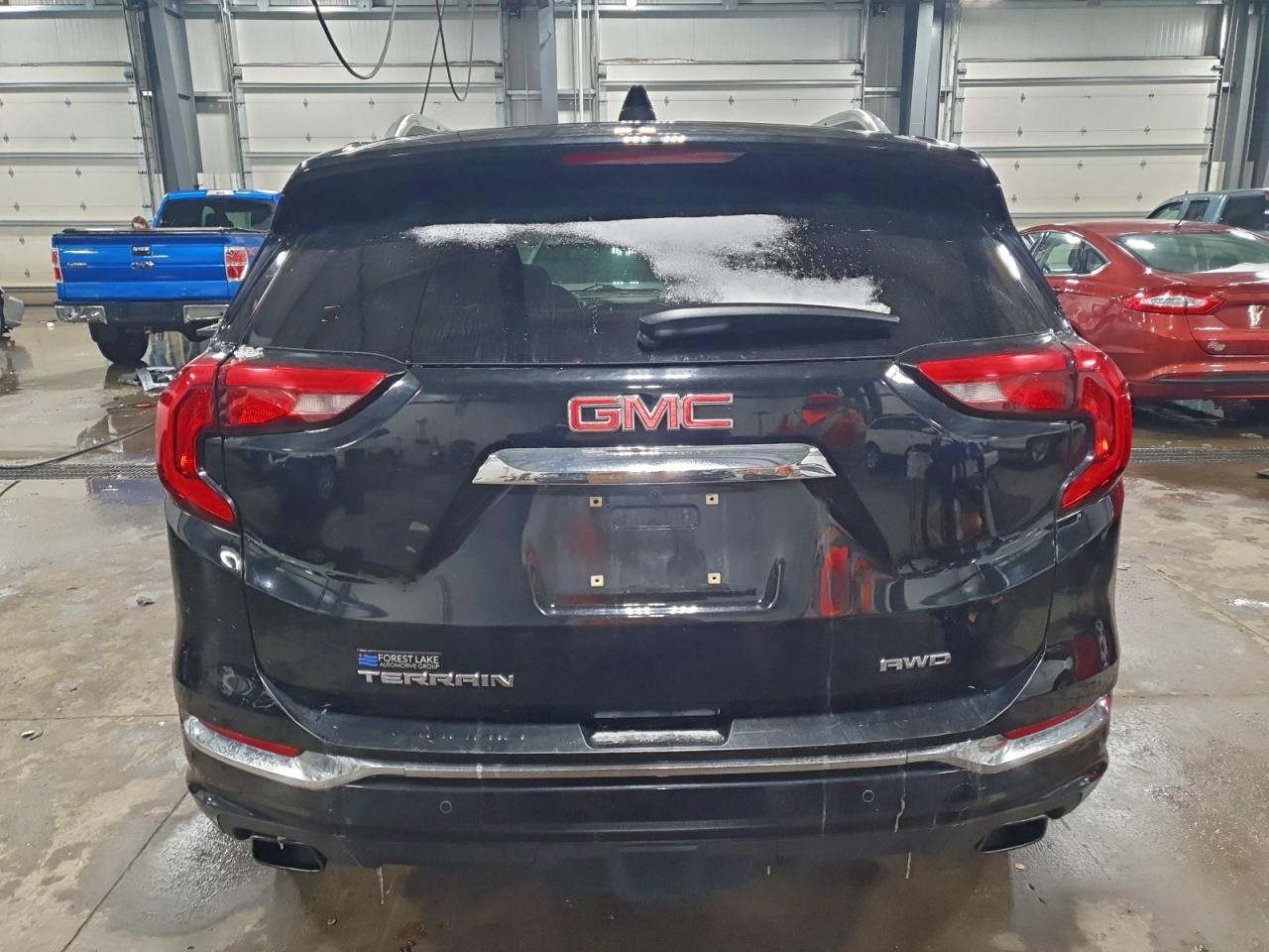 2018 GMC TERRAIN DENALI photo 11