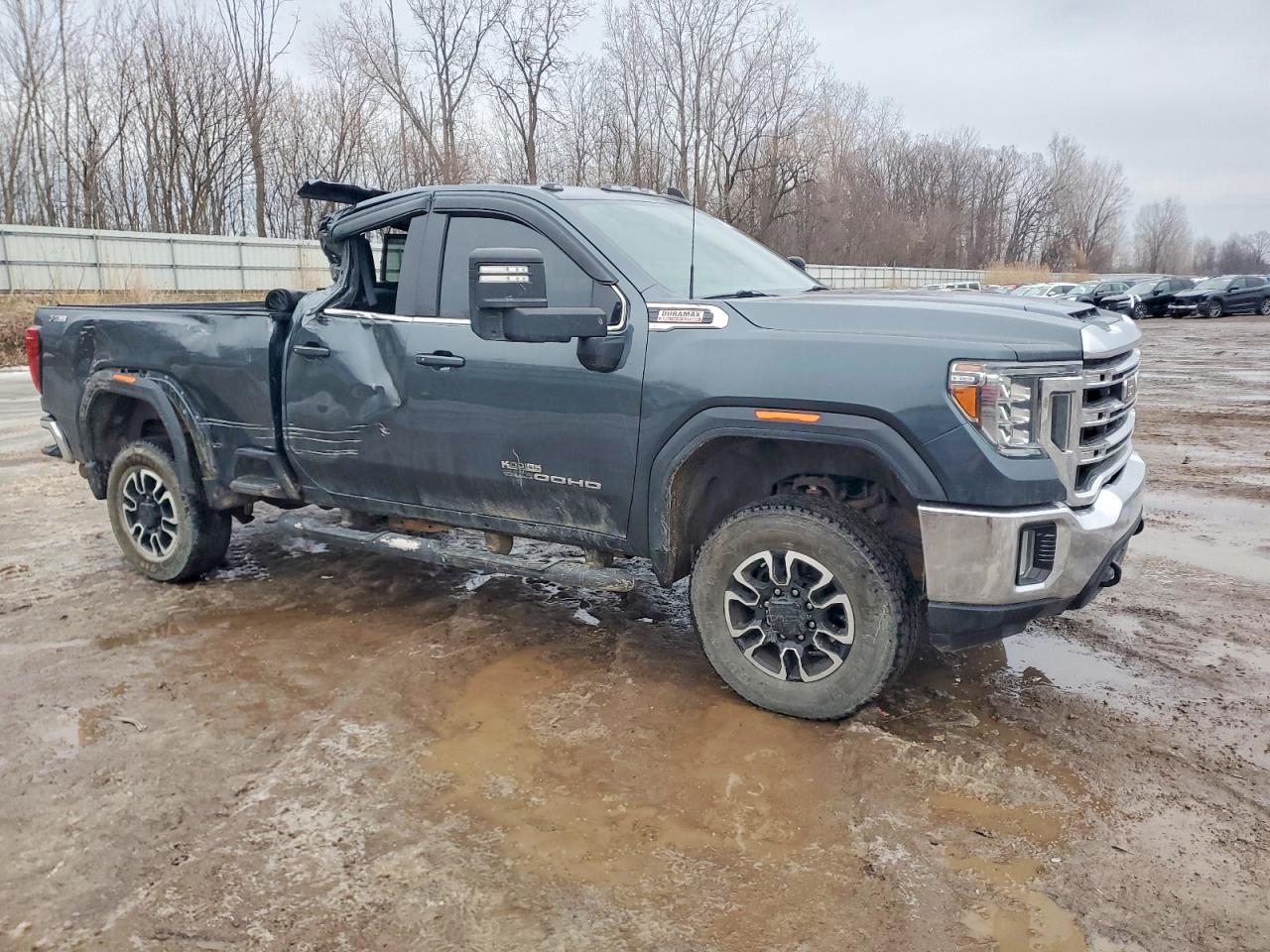 2020 GMC SIERRA K2500 SLE photo 4