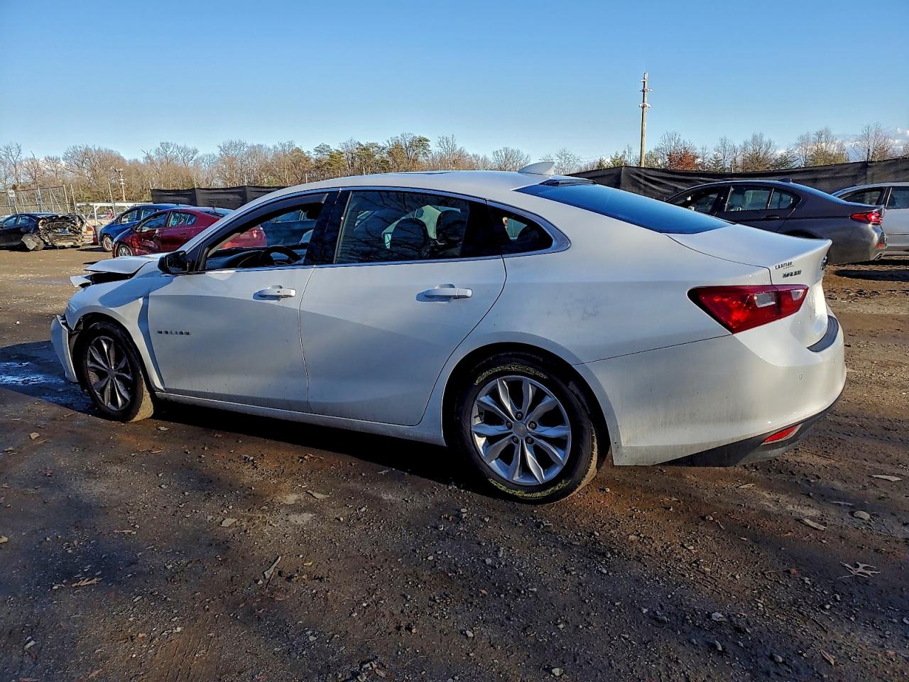 2023 CHEVROLET MALIBU LT photo 2