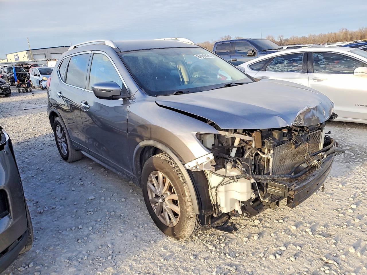 2017 NISSAN ROGUE S photo 4
