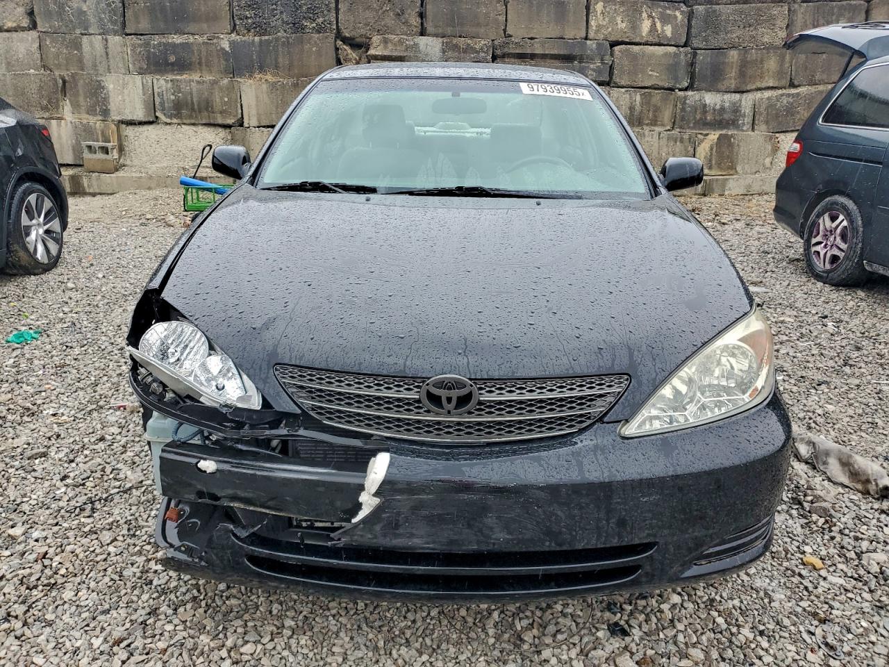 2004 TOYOTA CAMRY LE photo 13
