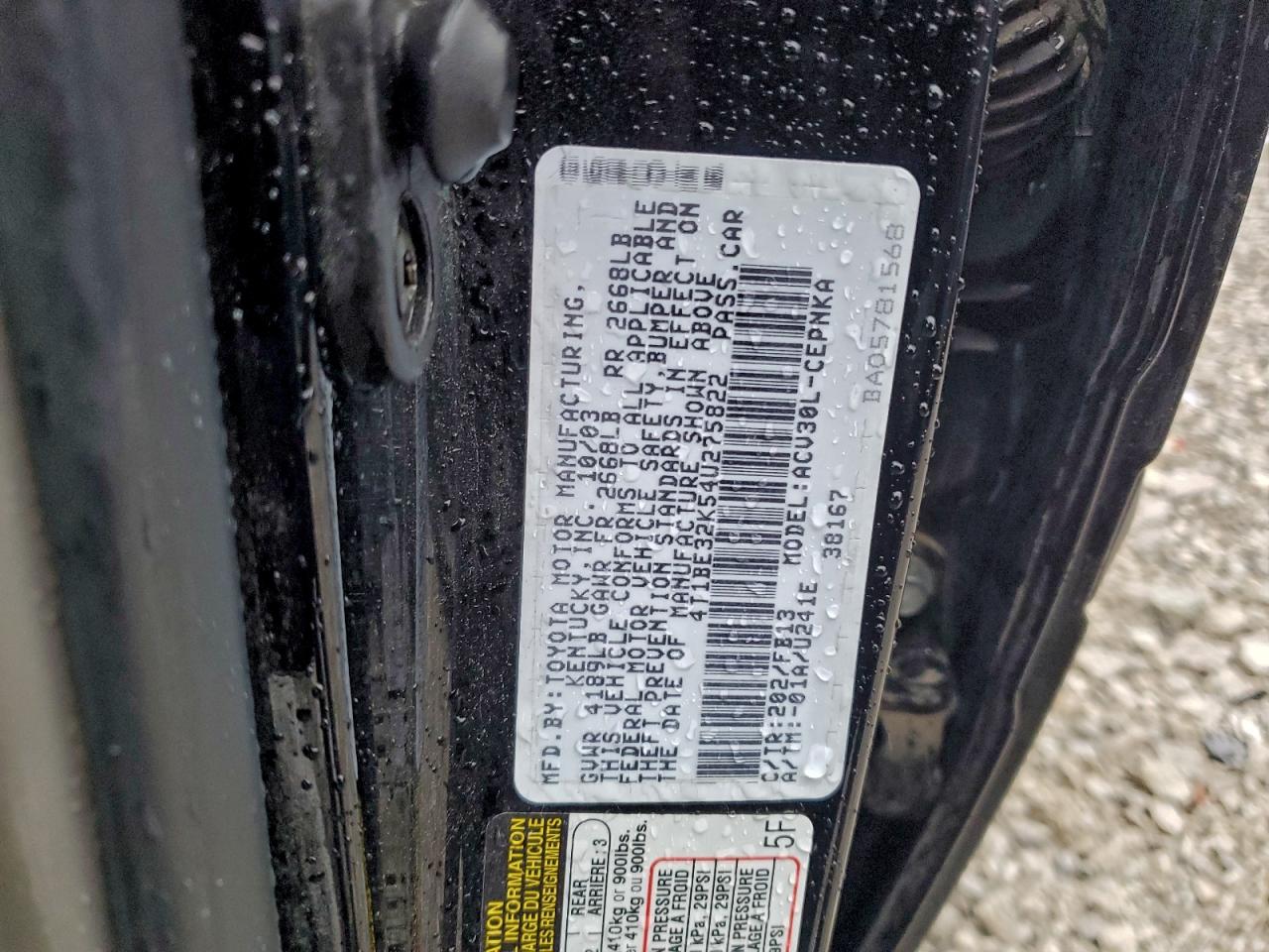 2004 TOYOTA CAMRY LE photo 34
