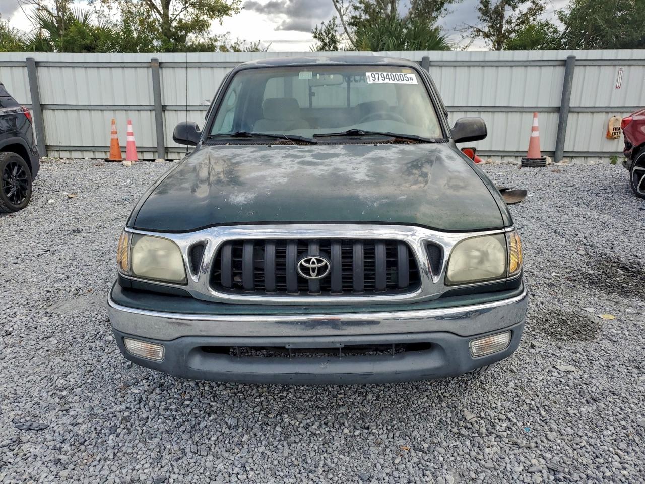 2002 TOYOTA TACOMA XTRACAB photo 9