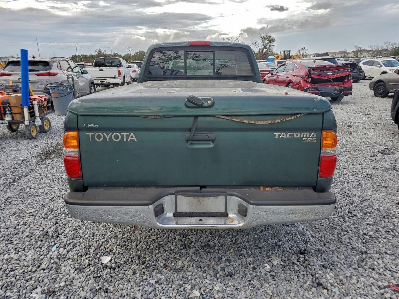 2002 TOYOTA TACOMA XTRACAB photo 11