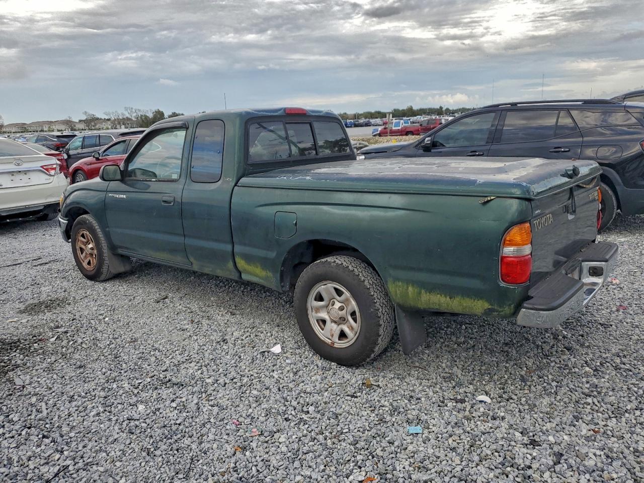 2002 TOYOTA TACOMA XTRACAB photo 3