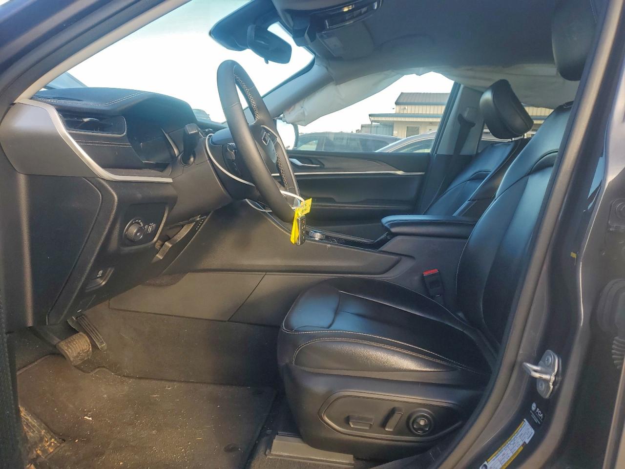 2023 JEEP GRAND CHEROKEE L LIMITED photo 13