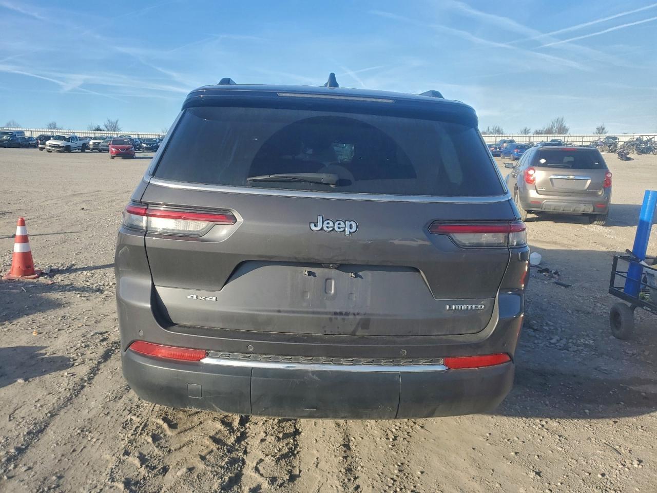 2023 JEEP GRAND CHEROKEE L LIMITED photo 11
