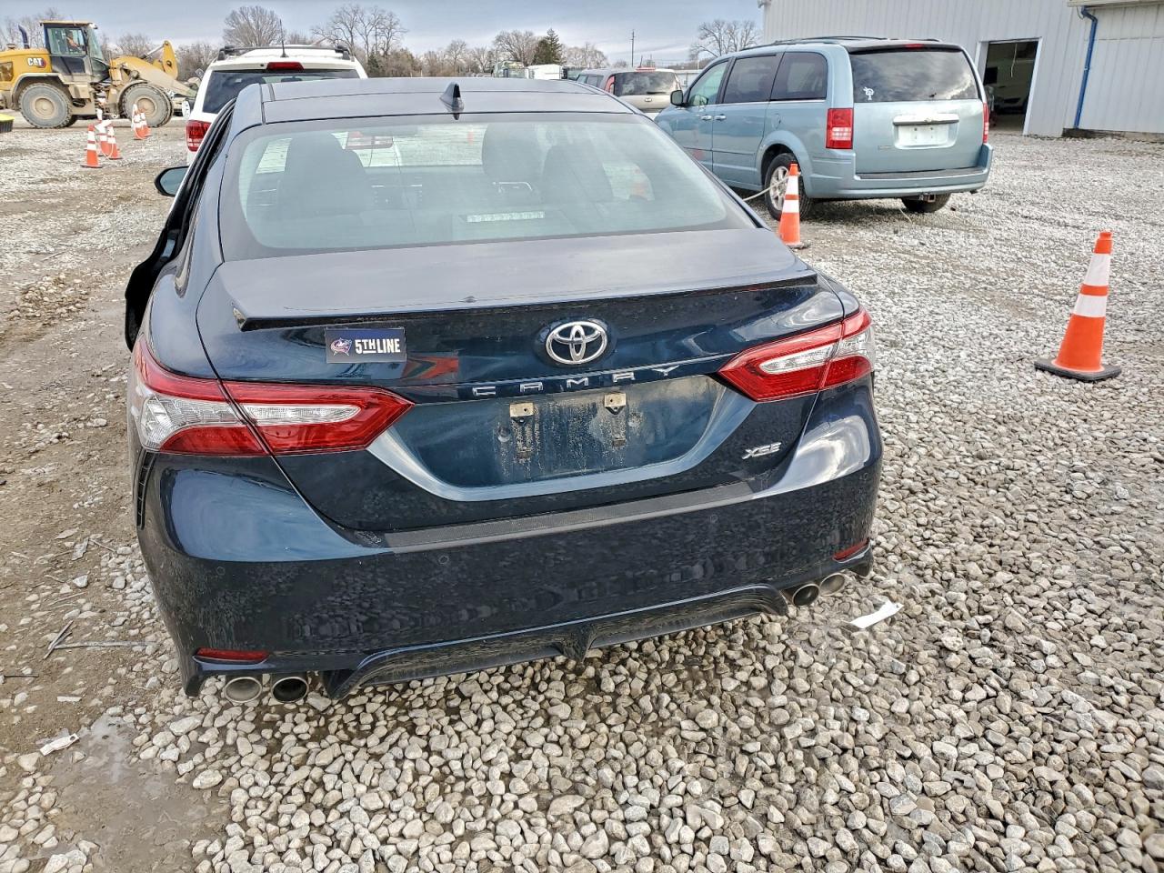 2018 TOYOTA CAMRY XSE photo 11