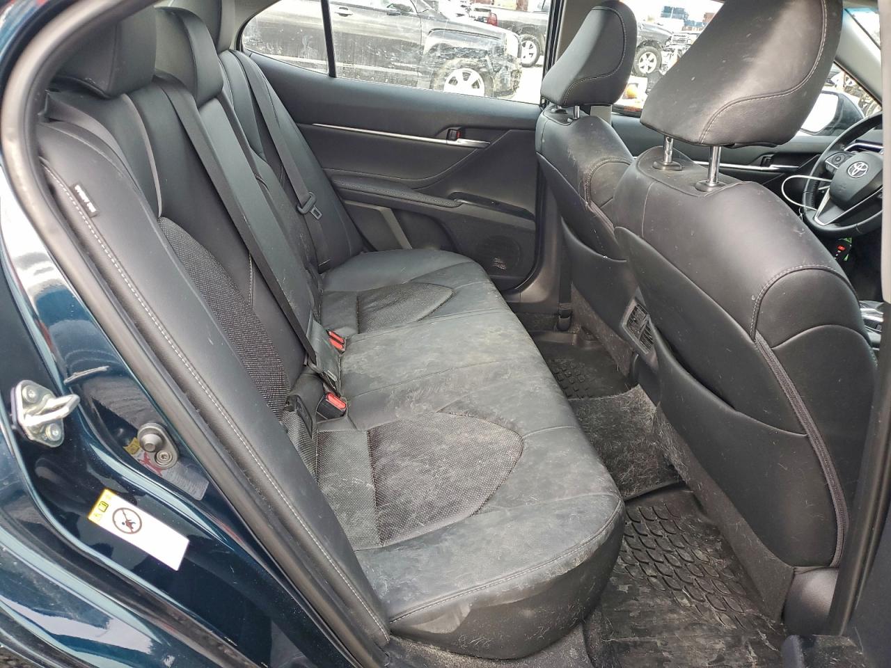 2018 TOYOTA CAMRY XSE photo 19