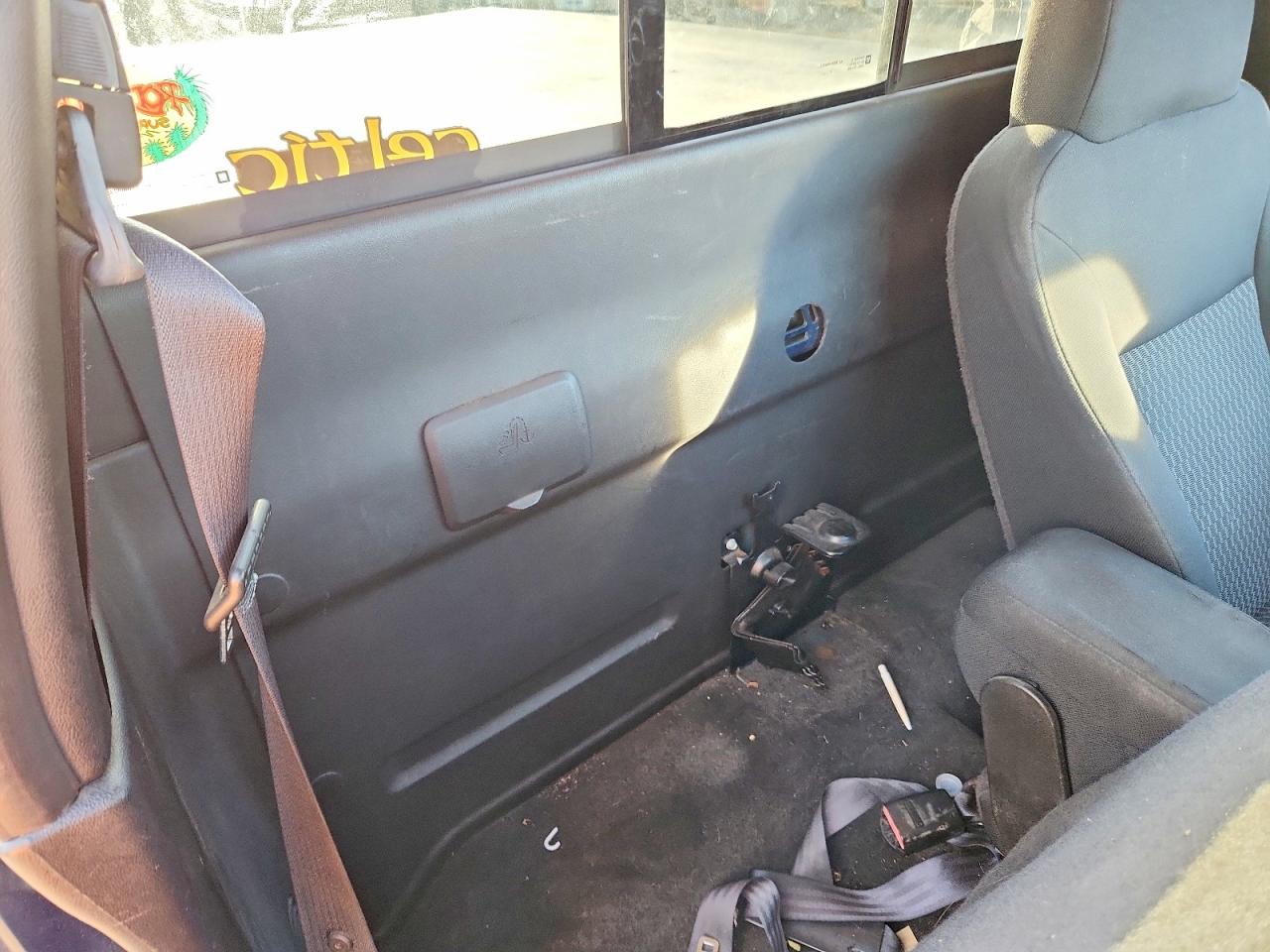2008 CHEVROLET COLORADO photo 10